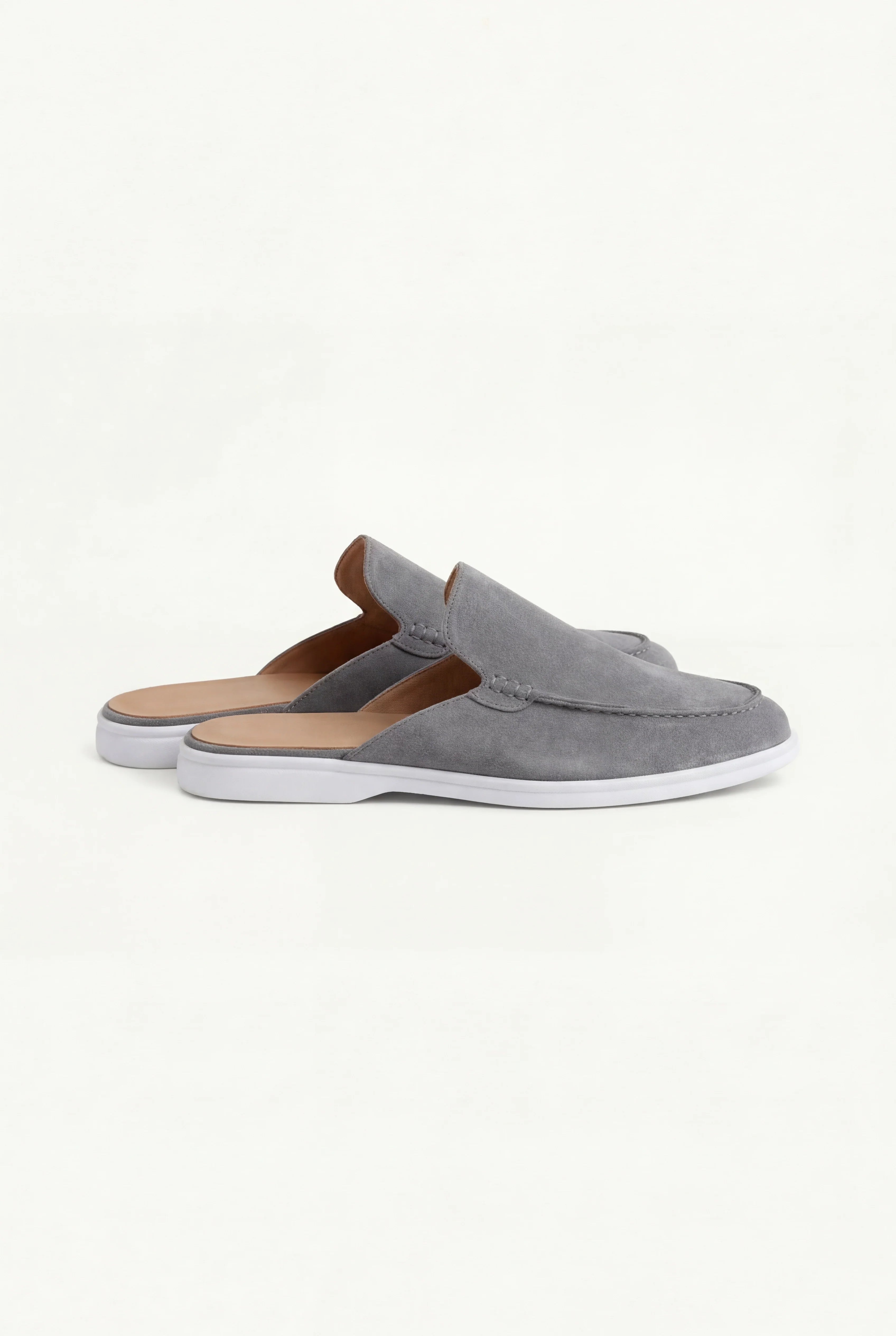 Grey Suède Yacht Loafers
