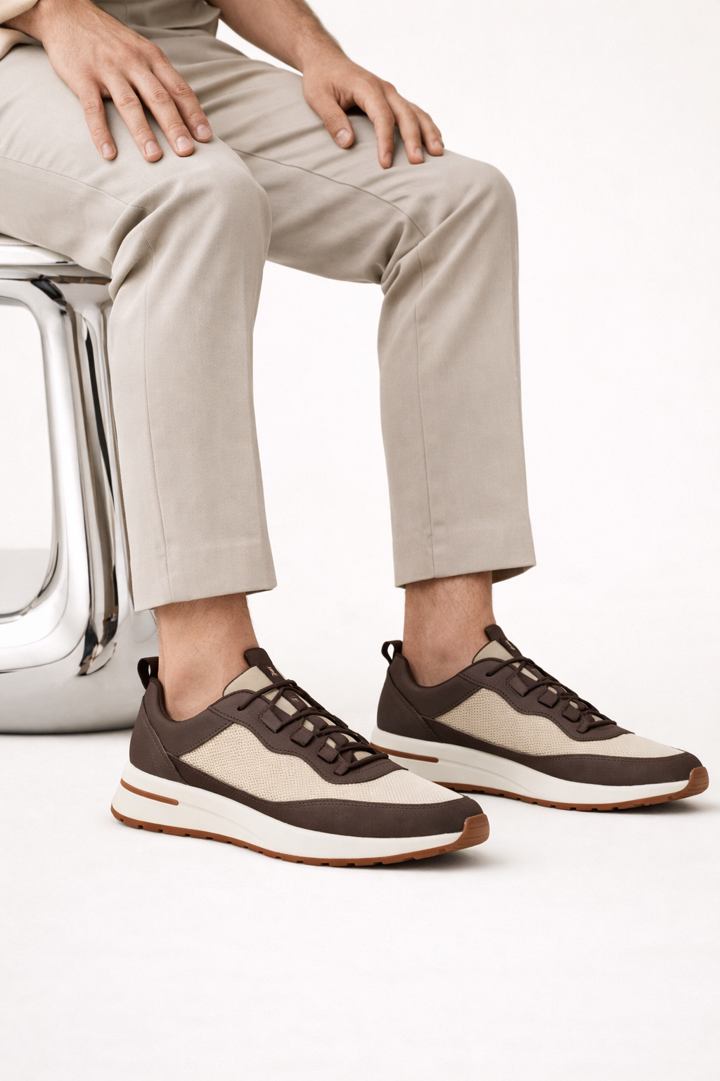 Voyager Couture Sneaker Taupe