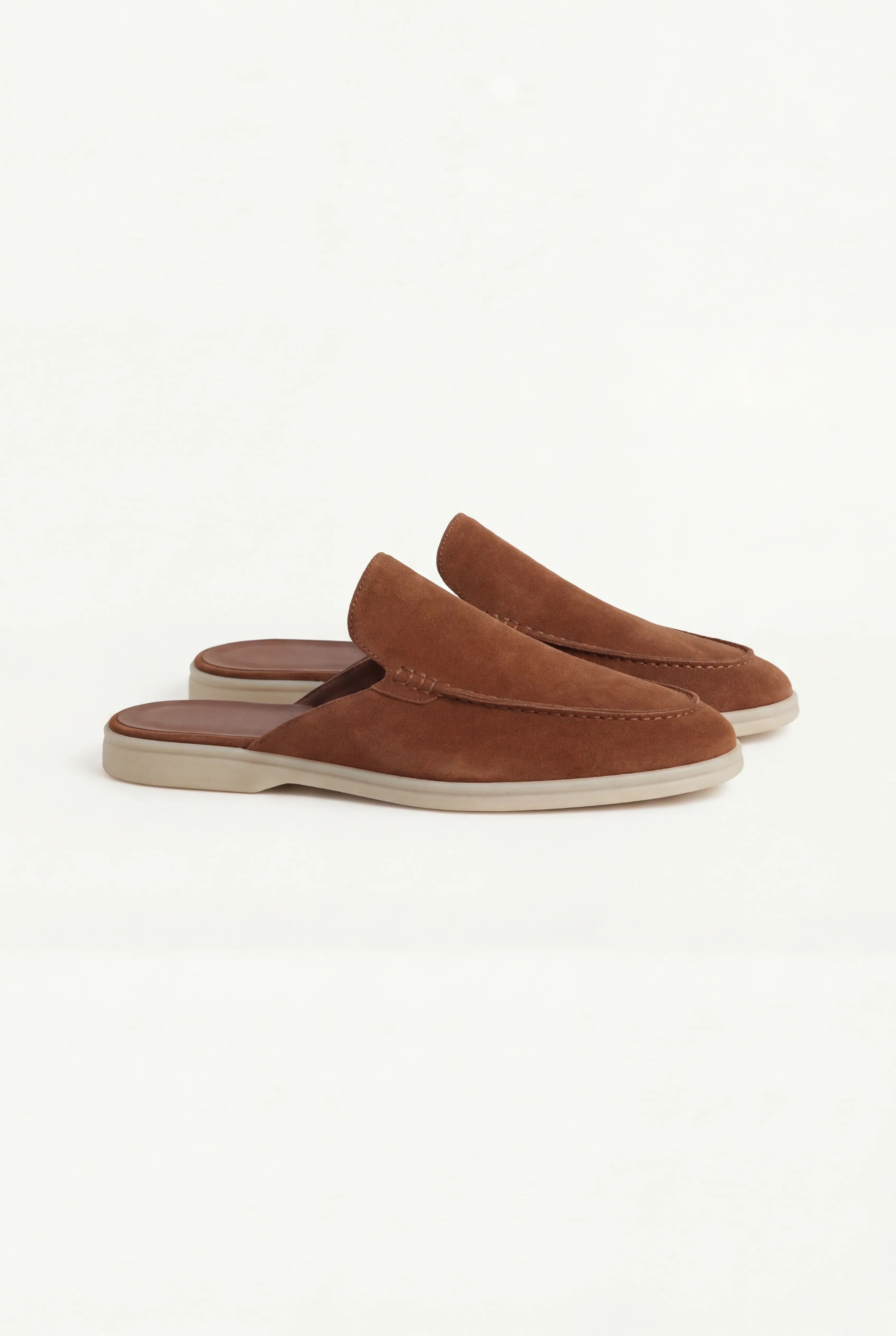 Maroon Suède Yacht Loafers