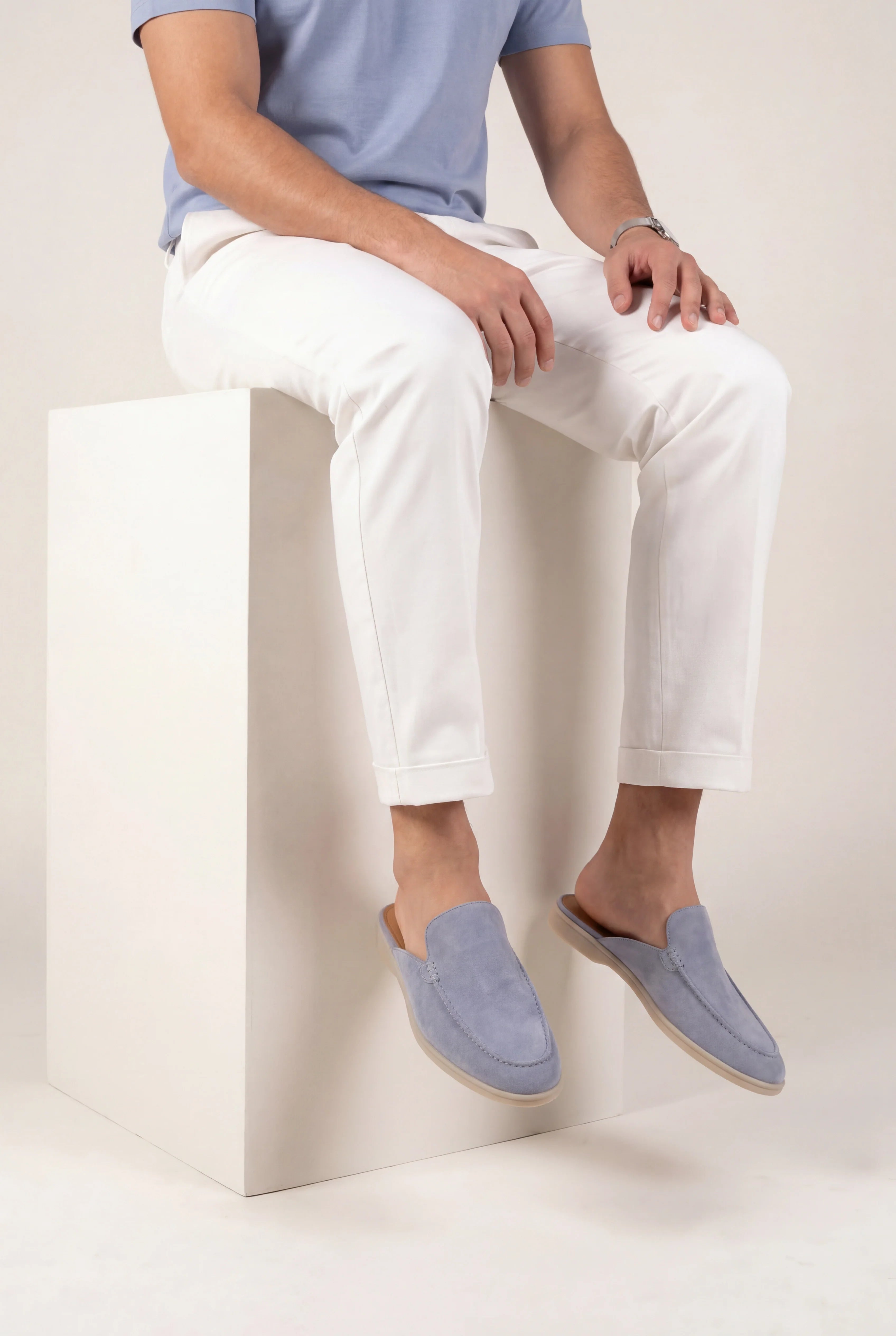 Lyseblå semsket yacht-loafers